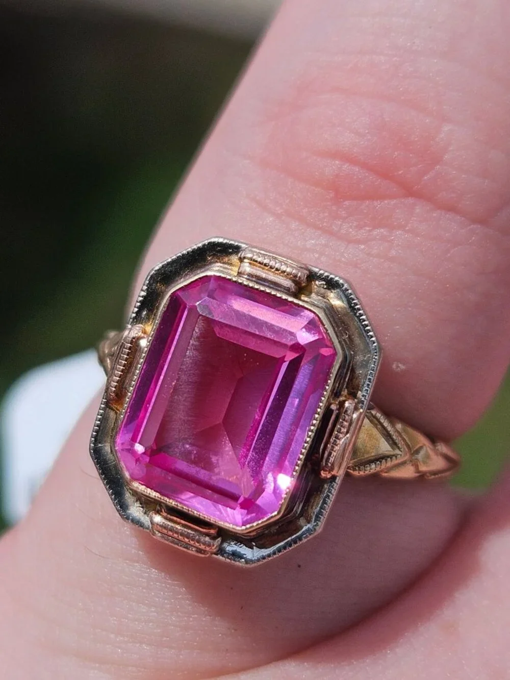 Vintage 10K Yellow Gold Pink Ice Topaz Emerald Cut Cocktail Ring Size 5.75